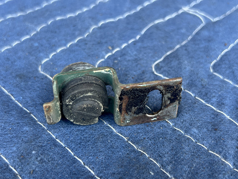1973 Volvo 140 142 - Hardware