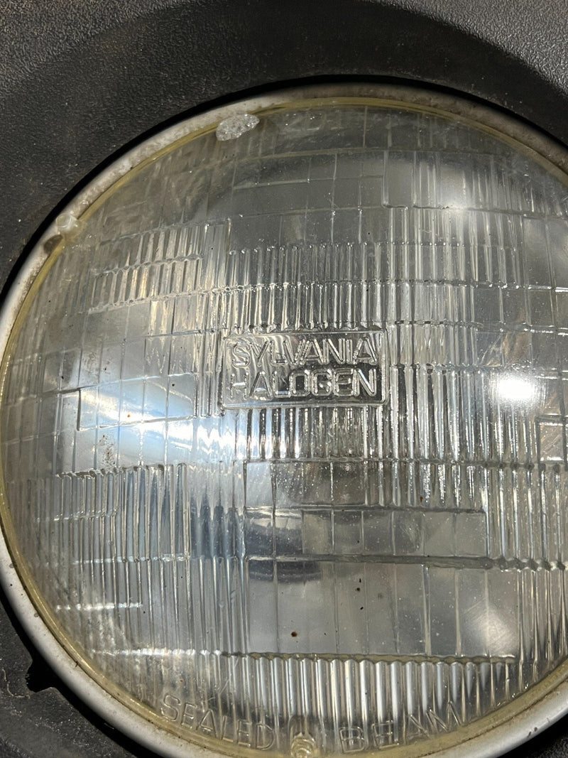 1983-1985 Porsche 944 Front Driver Left LH Headlight Lamp Assembly OEM #2482EM