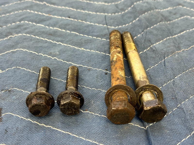 1992-1995 Volvo 940 740 2.3L Bell Housing Bolt Set AW70 AW71 OEM #3183EM