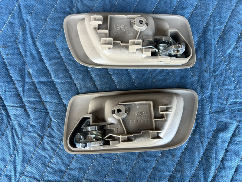 1998-2002 Honda Accord Sedan Interior Door Handle Lever Set w/ Lock OEM #2009CN