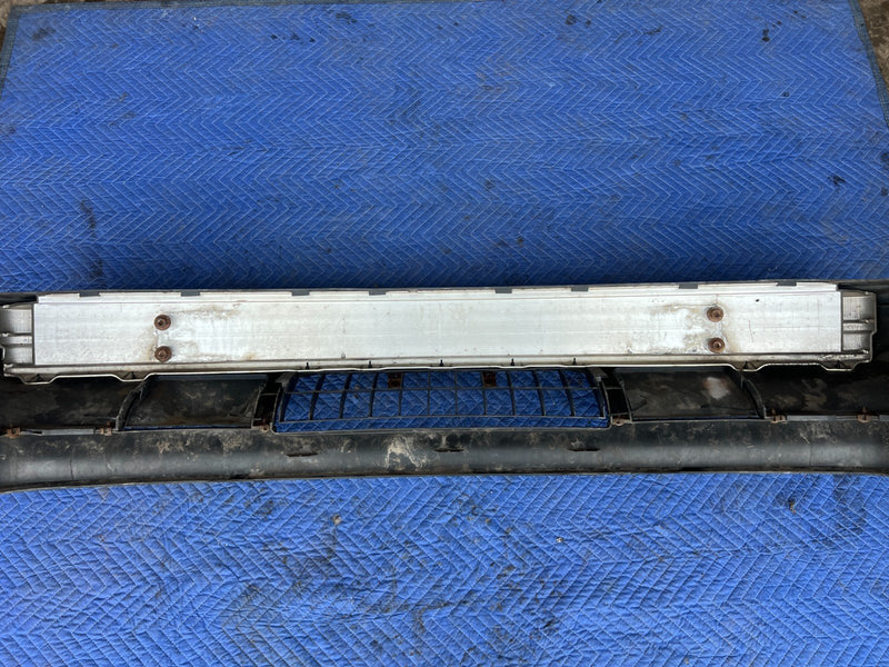 1989-1995 Volvo 740 940 Sedan Front Bumper Cover Trim Guard 1369626 OEM #3822EM
