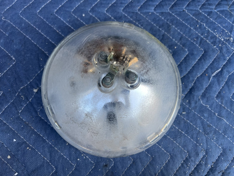 1973 Volvo 140 142 - Headlight Set PN: 686437