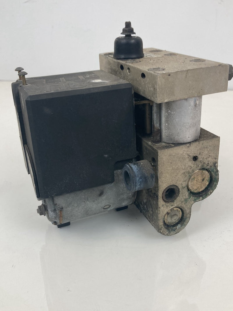 1992 Volvo 940 944 - ABS Pump PN: 0265205010 A07925839 K9003012A