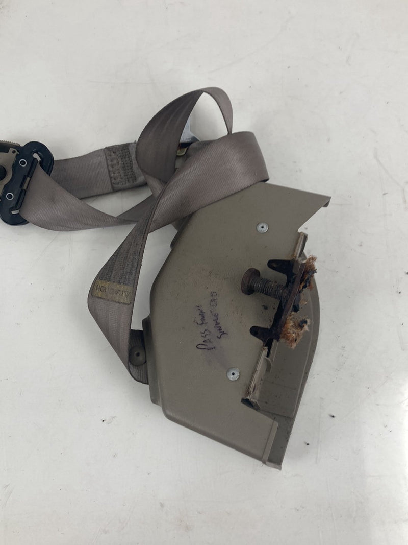 1995-1998 Chevrolet Silverado 2500 GMT400 Seat Belt Front Right RH OEM