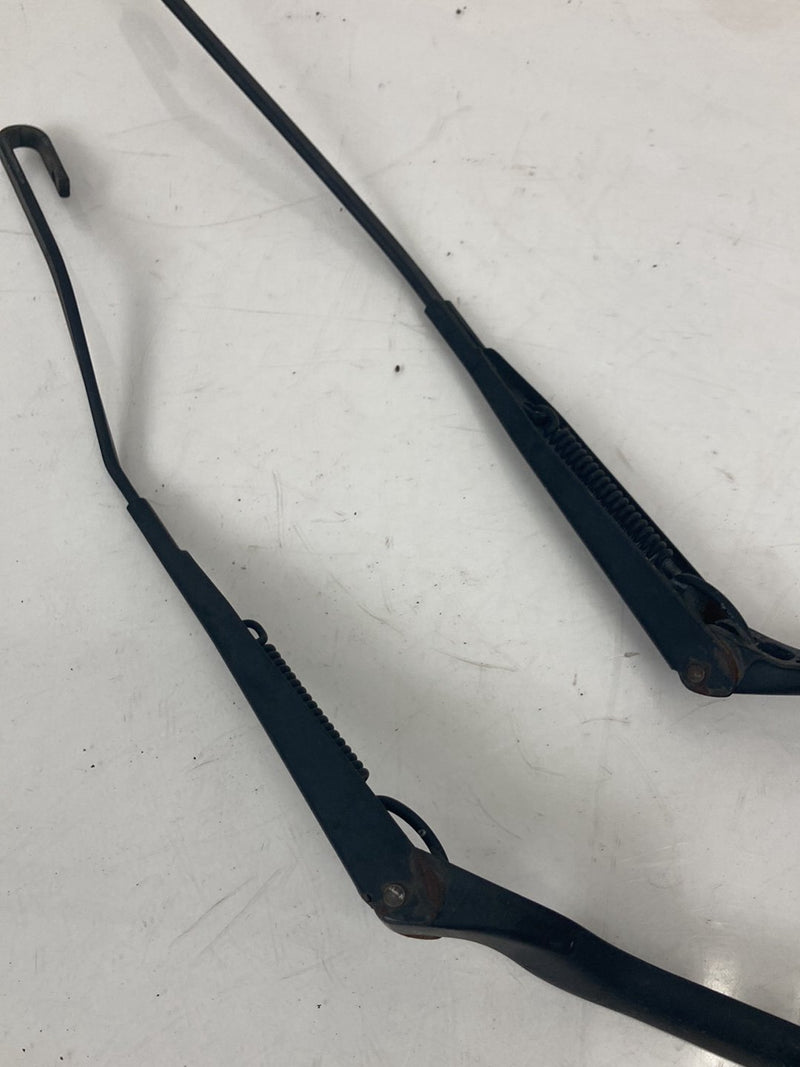 1998-2000 Volvo V70 S70 Front Right Left Windshield Wiper Arm Pair OEM #5181M