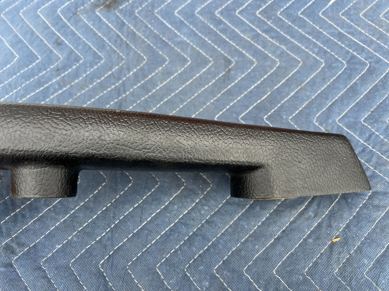 1967-1974 Volvo 140 142 144 145 Front Right Left Door Handle Arm Rest OE #4863EM