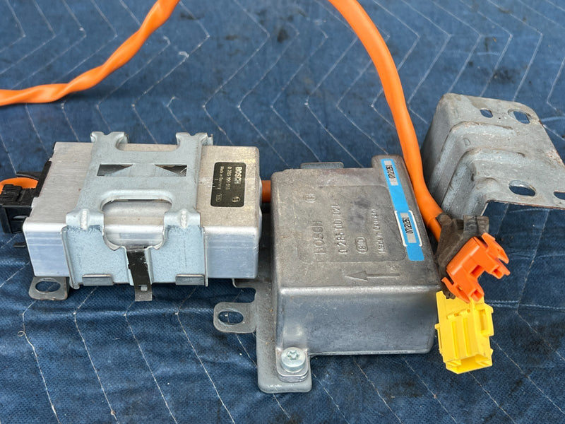 1989-1995 Volvo 740 940 Bosch ECU Body Control Unit Module 0285100016 OE #3733EM