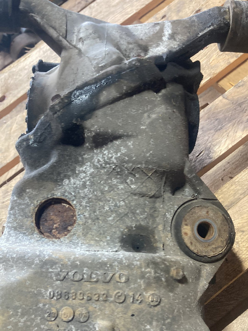 2007 Volvo S60 P2 - Rear Differential PN: 08689632