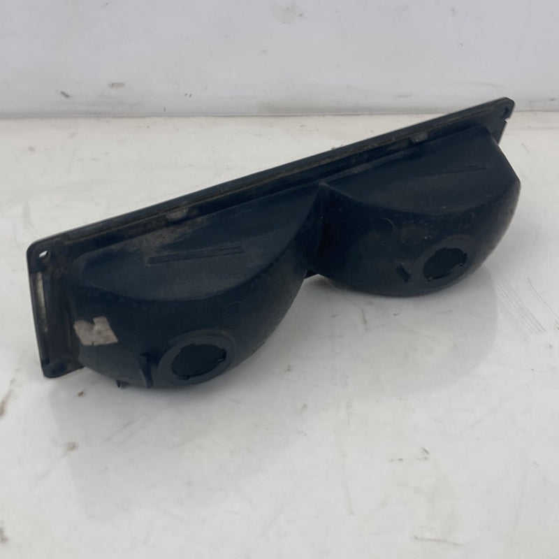 1995-1998 Chevrolet Silverado 2500 GMT400 Turn Signal Front Left 13519393 OEM