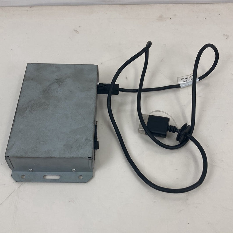 2003-2007 BMW 545i E60- iPod Interface Module PN: 65.41-0411 033-01 #4971M