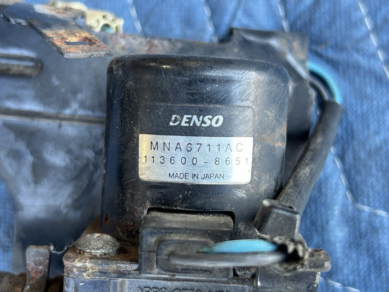 1998-2003 Jaguar XJR XJ8 X308 Heater Control Valve Coolant MNA6711AC OEM #4690E