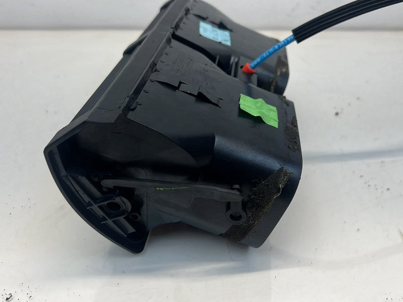 2006 BMW X5 E53 - Dash Vent Set PN: 64228402215 64228402216 64228402221 8409081