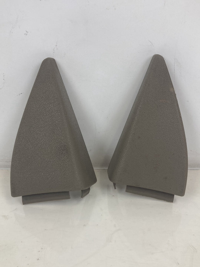 1995-1998 Chevrolet Silverado 2500 GMT400 Corner Mirror Trim Interior OEM