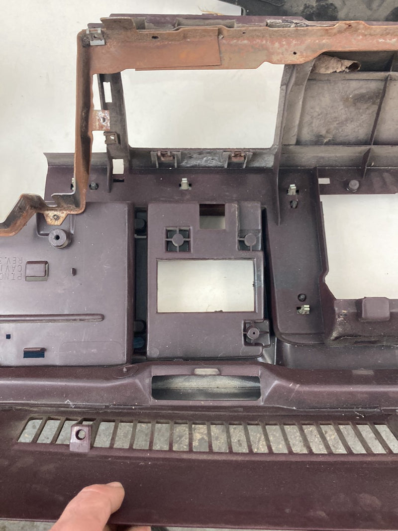 1988 Chevrolet Silverado 1500 GMT400 - Dashboard PN: 15590560