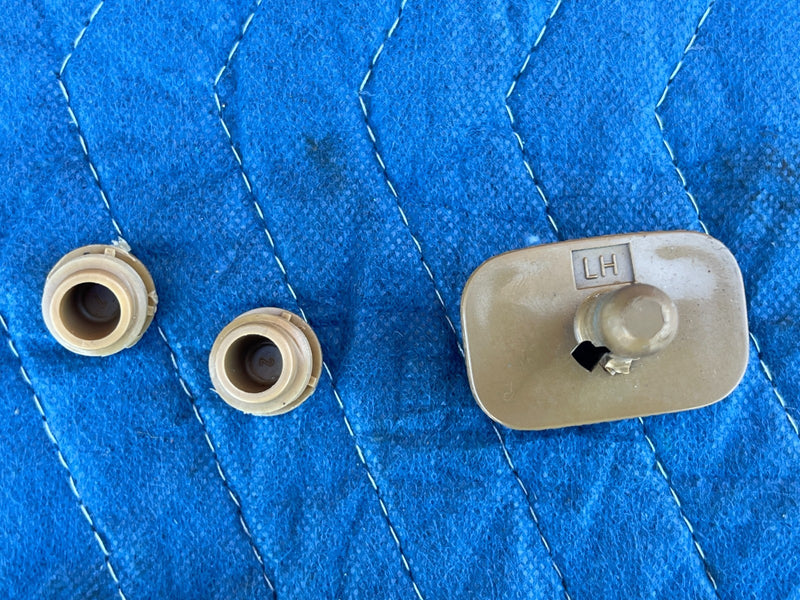 1986-1993 Volvo 240 244 Sedan Front Driver Left Door Card Hardware OEM #4321EM