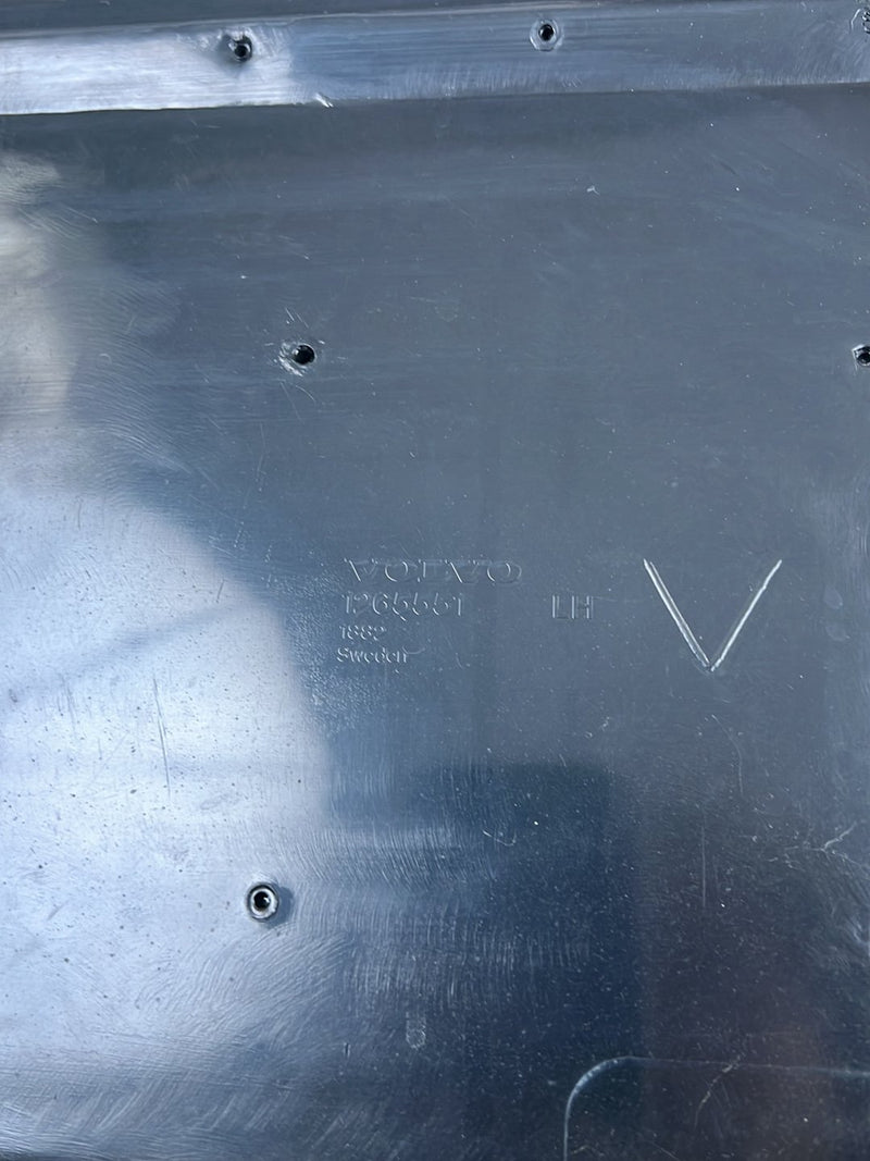 1990-1992 Volvo 740 745 940 Wagon Rear Hatch Trim Panel Black Pair OEM #5872EM