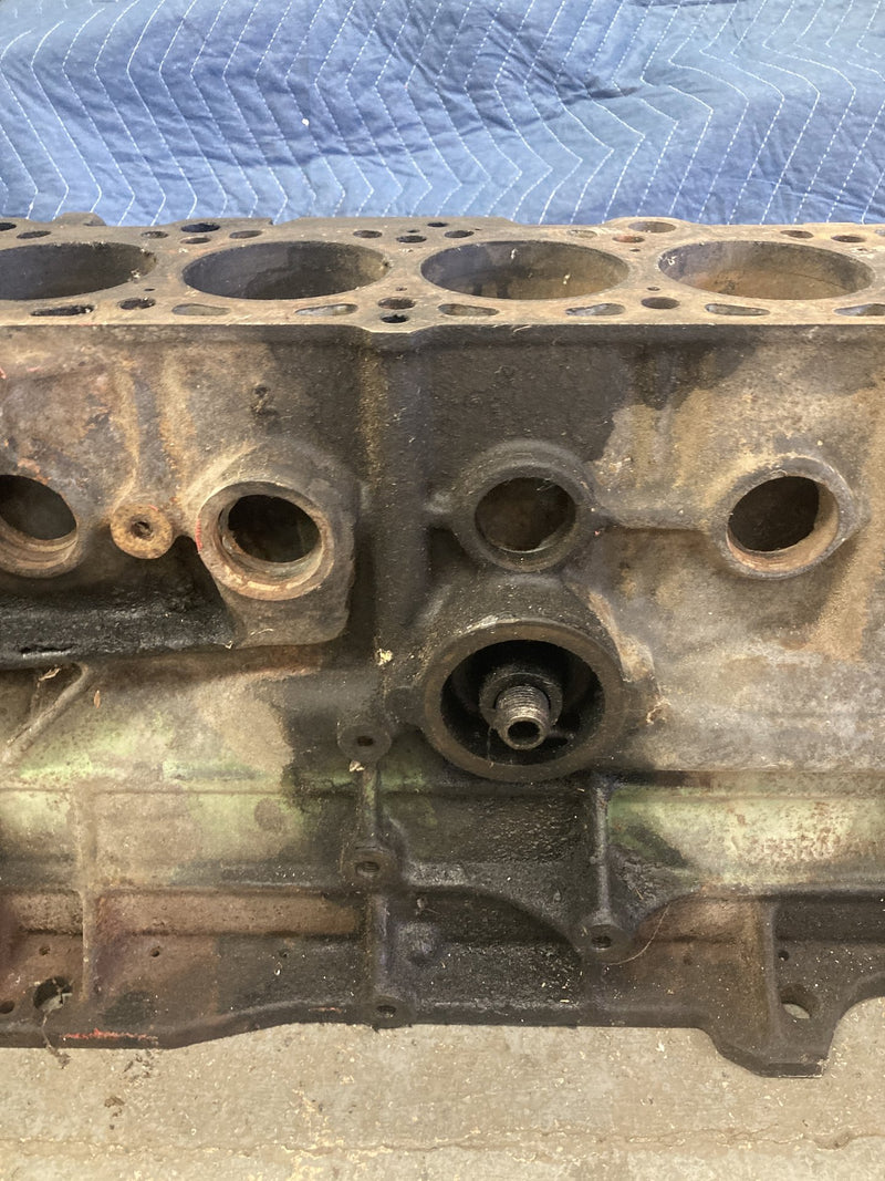 1980 Volvo 244 - Short Block