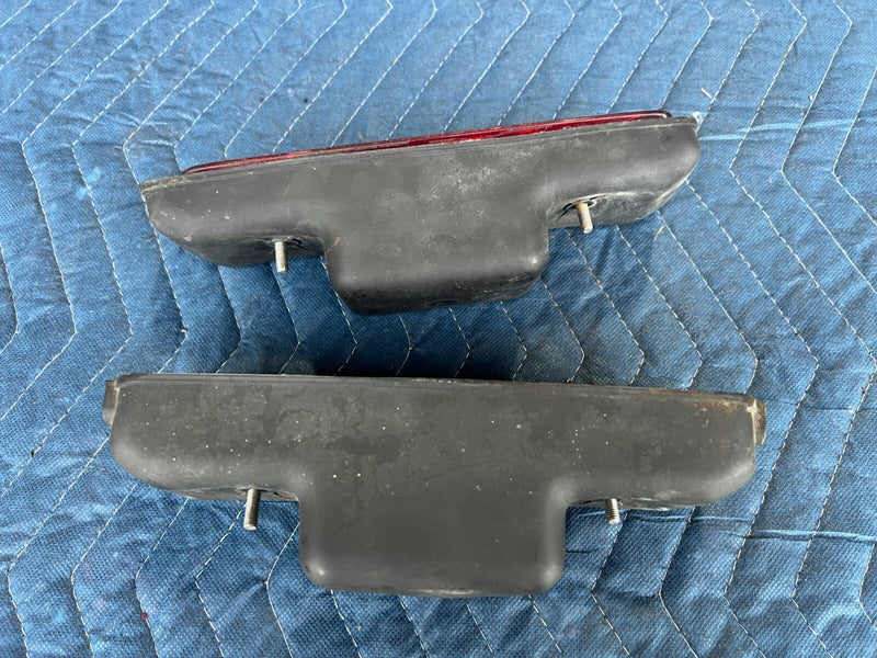 1983-1985 Porsche 944 Rear Right & Left Side Marker Light Lamp Set OEM #2437EM