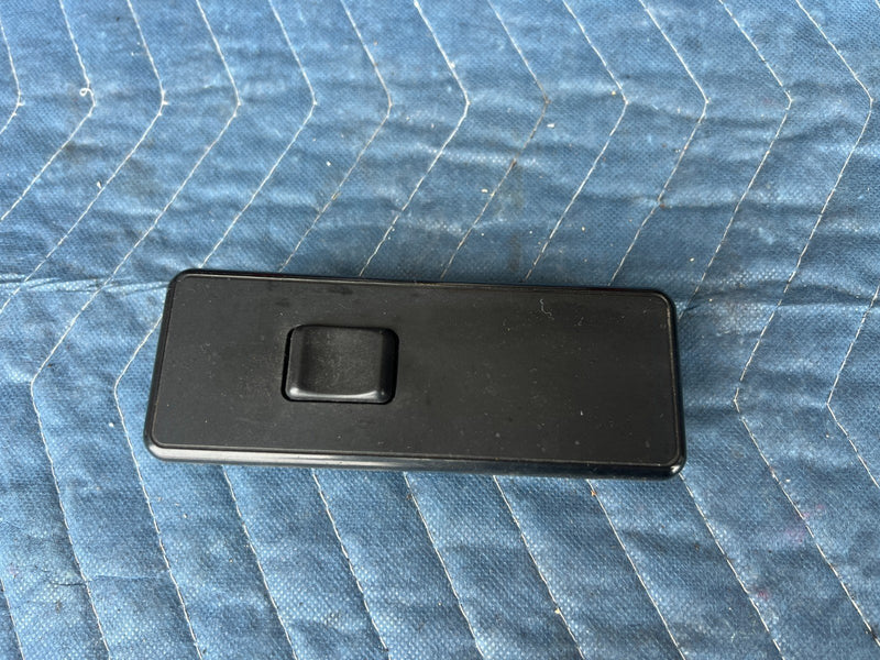 1989-1995 Volvo 740 940 Sedan Front Right RH Passenger Window Switch OEM #3771EM
