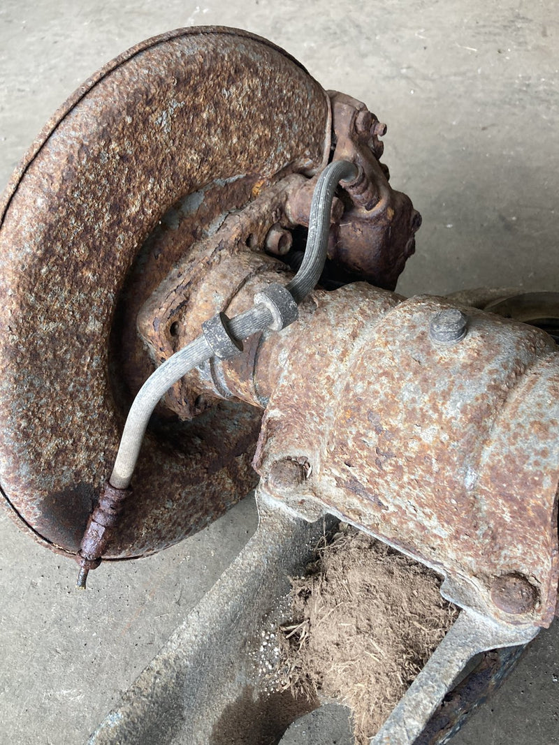 1992 Volvo 940 944 - Rear Axle