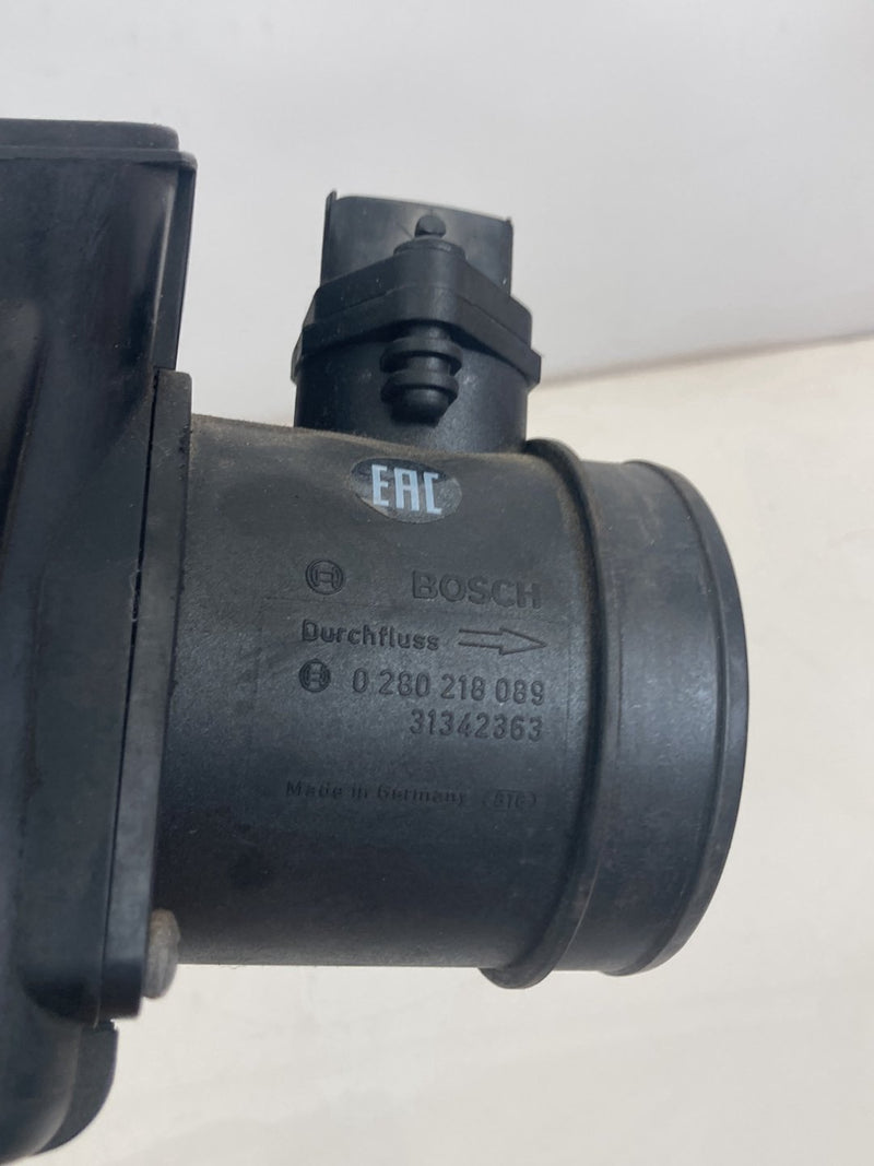 2007 Volvo S60 - Air Filter Box PN: 0280218089 30636333