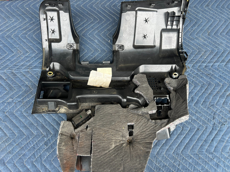 2005-2011 Audi A6 Dash Driver Left Knee Bolster Trim Panel 4F1880301 OEM #3382EM