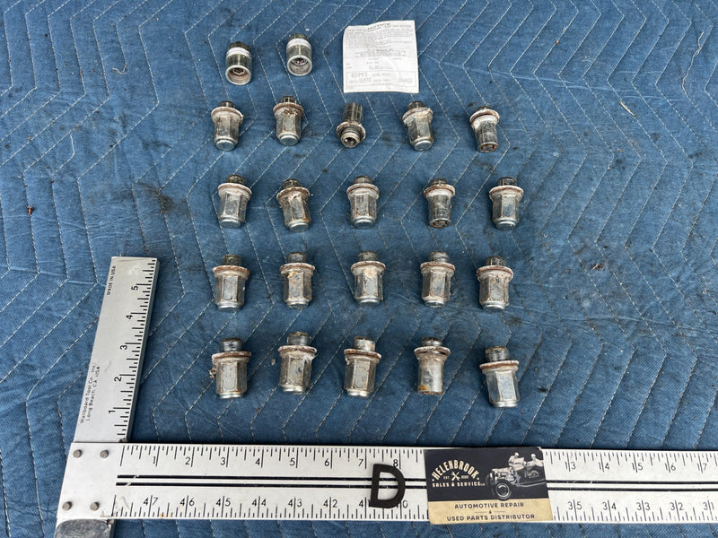 2002-2006 Toyota Camry Wheel Rim Lug Nuts Locks Complete OEM #138DU