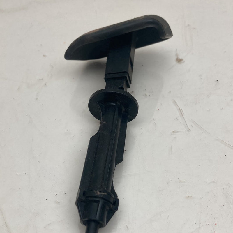 1996 Chevrolet Silverado GMT800 - Emergency Brake Release Handle