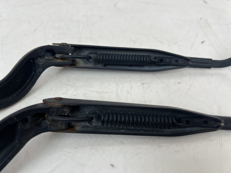 1998-2000 Volvo S70 V70 XC Front Right Left Windshield Wiper Arm Pair OE #6860EM
