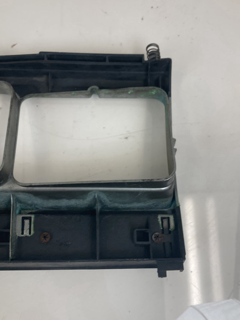 1975-1980 Volvo 244 Headlight Bezel Quad Set Left Right Square OEM #4320M