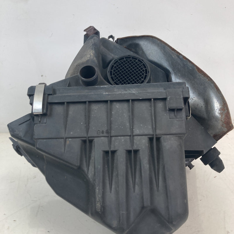 2001-2005 Volkswagen Passat Air Cleaner Box MAF OEM #5542M