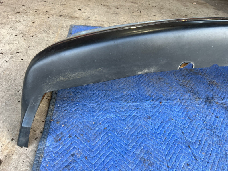 1999-2002 Chevy Silverado GM 1500 2500 Front Bumper w/ Chrome Trim OEM #1856CN
