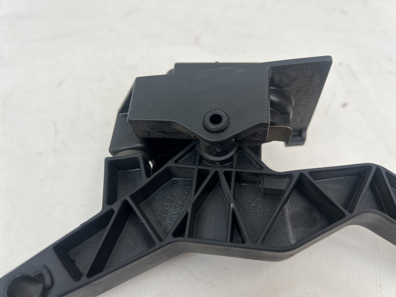 1998-2000 Volvo S70 V70 XC Throttle Accelerator Gas Pedal Assembly OEM #6896EM