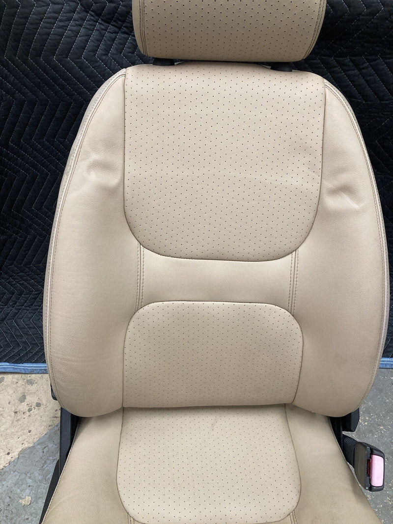 1998-2005 Land Rover Freelander Front Right RH Passenger Seat Tan OEM #3024M