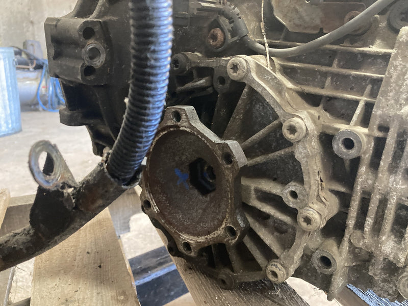 2001-2005 VW Volkswagen Passat Manual Transmission 01A 4Motion AWD OEM #5566M