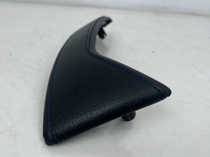 2004-2007 Volvo S60R V70R Left Door Grab Pull Handle Interior Black OEM #6050EM