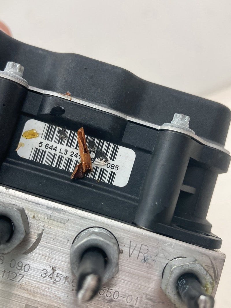 2009 BMW 328i E90 ABS Pump 0265236090 OEM