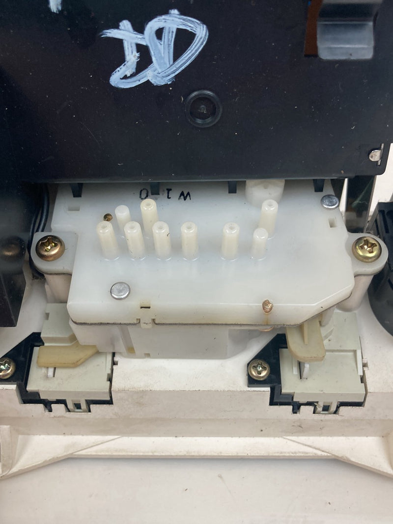 1992 Volvo 940 944 - HVAC Climate Control PN: 3522217W143K