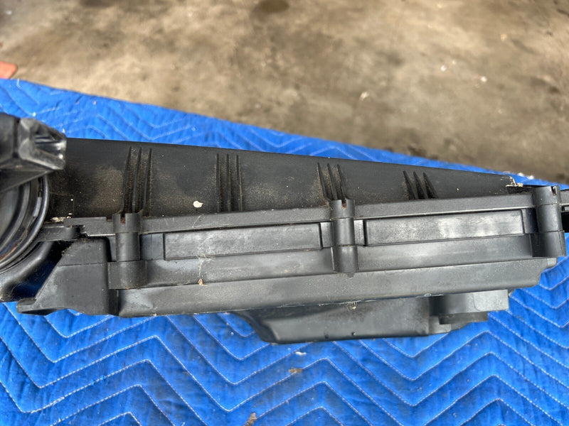 2011-2013 BMW X5 X5M E70 Engine Air Intake Filter Cleaner Housing Box OEM#2114EM