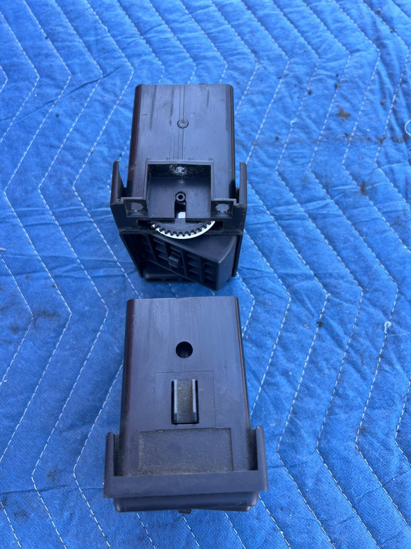 1986-1993 Volvo 240 244 Left Right Center Dash Air AC Heat Vent Set OEM #4308EM