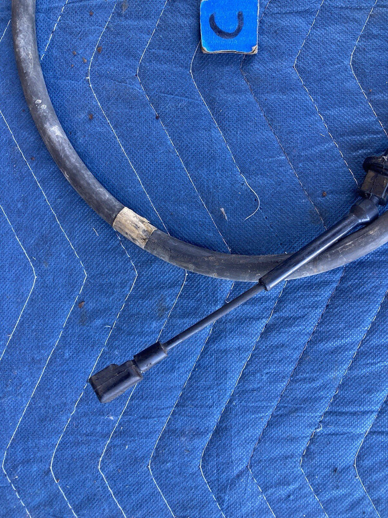 1997-2002 Jeep Wrangler TJ Throttle Cable 2.5 Manual OEM #3285M