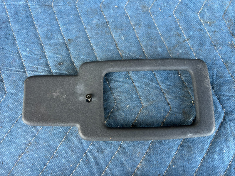 1996-2003 Mercedes W210 E320 Wagon Rear Hatch Handle Bezel Trim OEM #4696EM