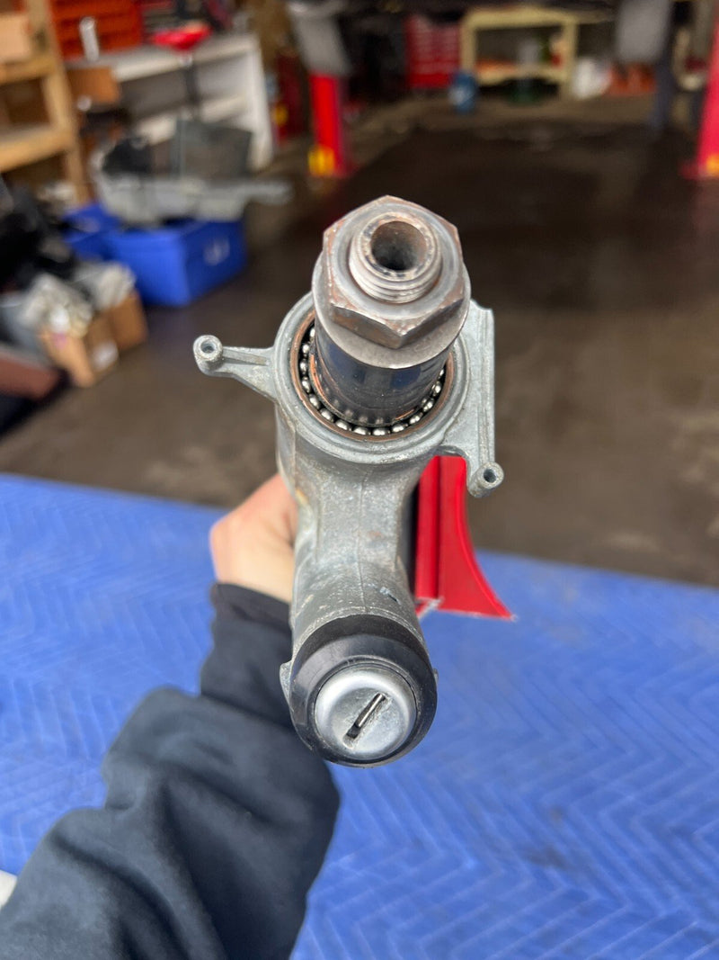 Porsche PN: 171905851