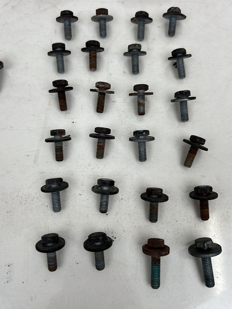 1996-2003 Audi S8 D2 A8 Front Fender Mounting Bolt Hardware OEM #6467EM