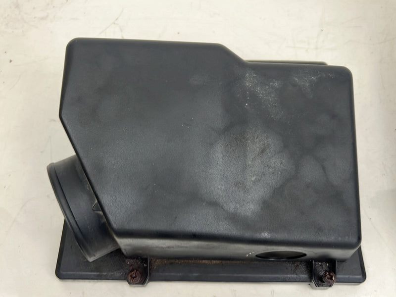 1996-2003 Audi S8 D2 A8 Air Cleaner Filter Housing Box 077133837 OEM #6385EM