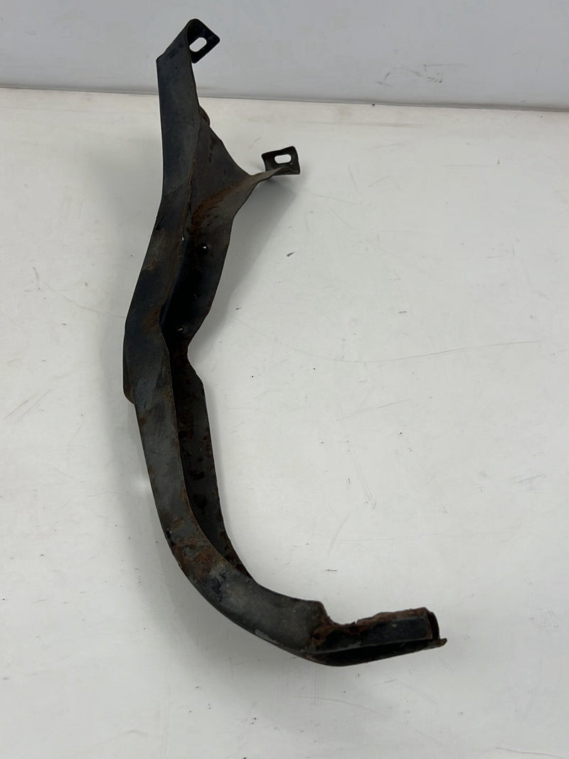 1975-1980 Volvo 244 240 Center Core Support Radiator Mount OEM #5382EM