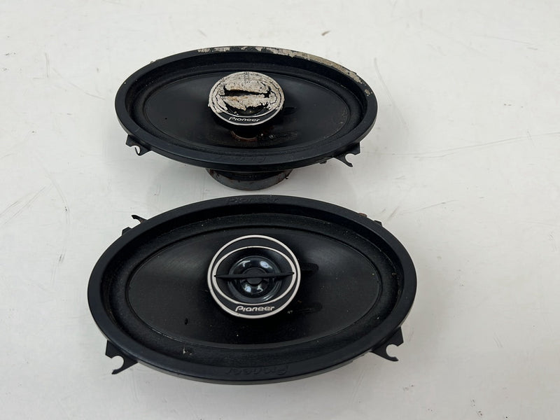 1983-1985 Porsche 944 Pioneer Speaker Set TS-G4645R OEM #5564EM