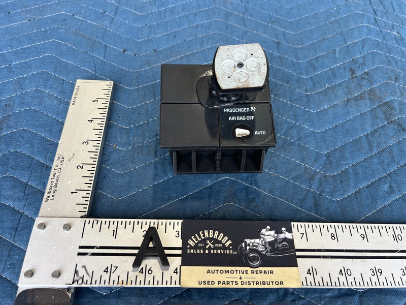 1999-2007 Chevy Silverado Dash Passenger Control Switch On Off OEM #1543CN