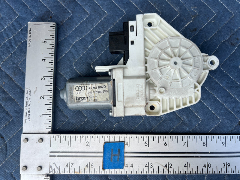 2005-2011 Audi A6 Passenger RH Front Power Window Motor 4F0959802D OEM #3436EM