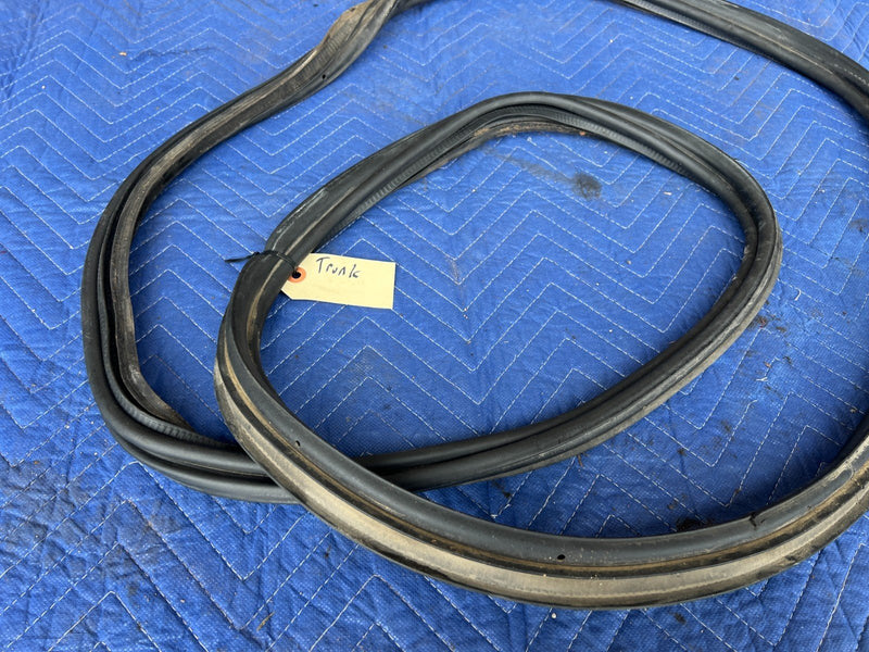 2012-2015 Chevy Cruze Rear Trunk Deck Lid Weather Gasket Seal OEM #2246CN